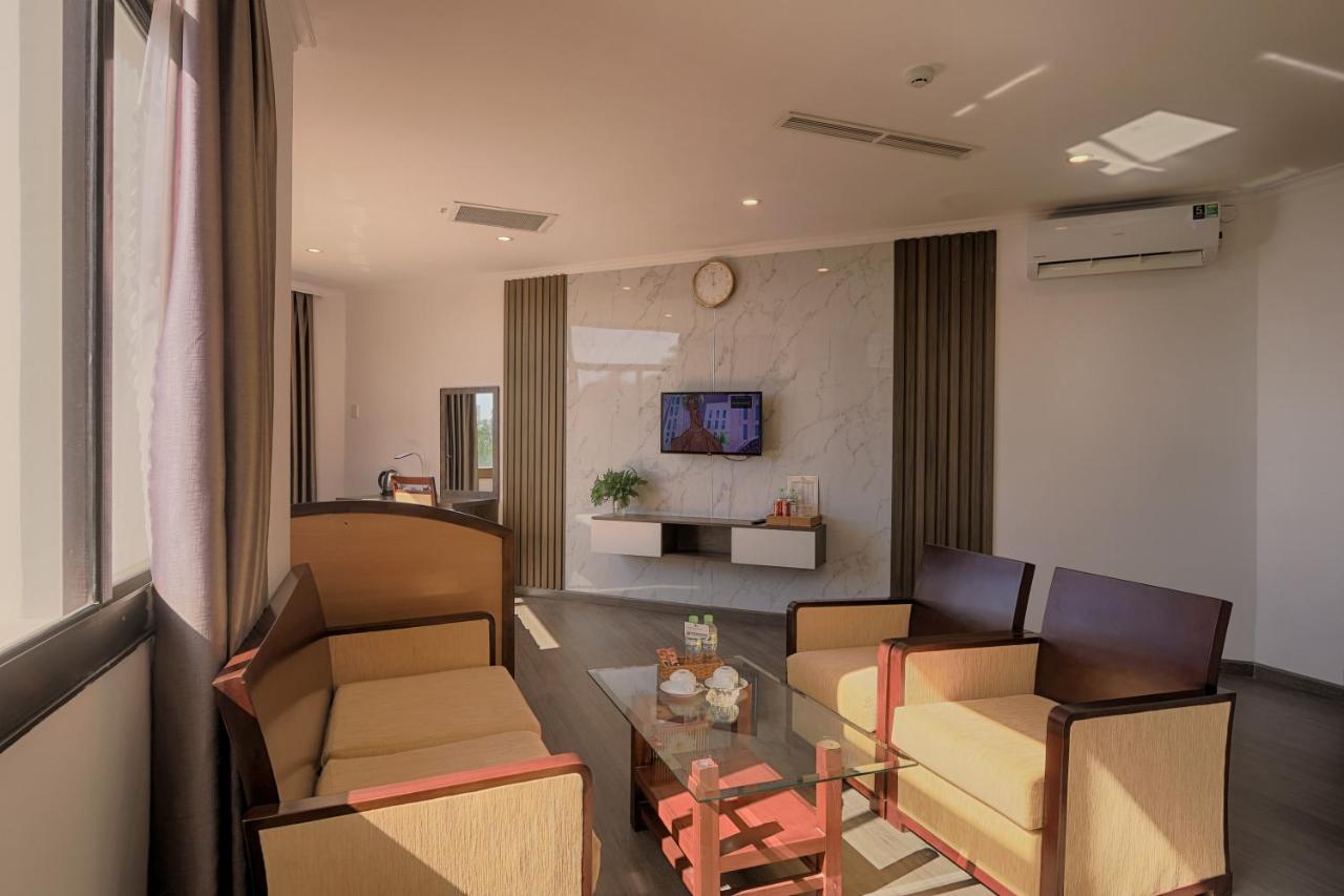 Vung Tau P&T Hotel Bagian luar foto