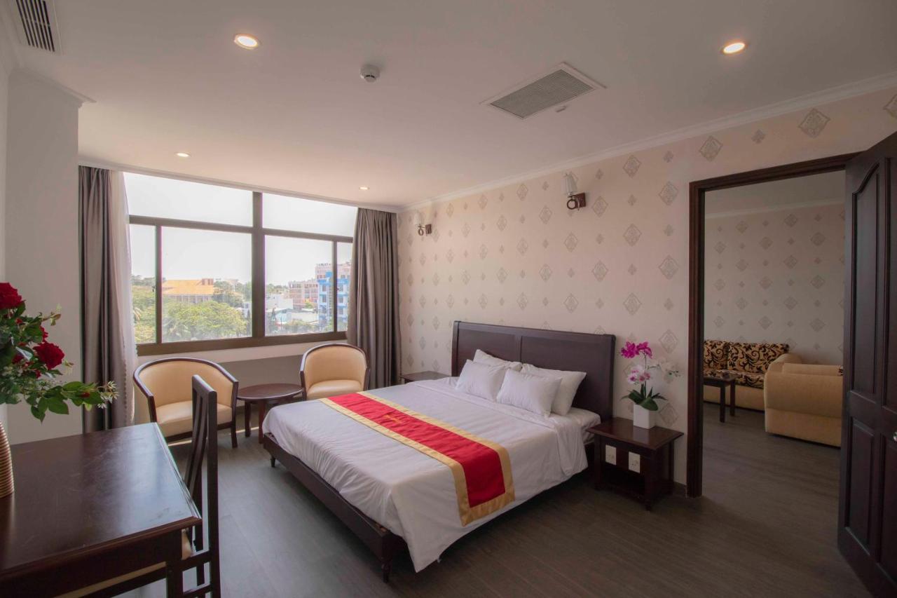 Vung Tau P&T Hotel Bagian luar foto