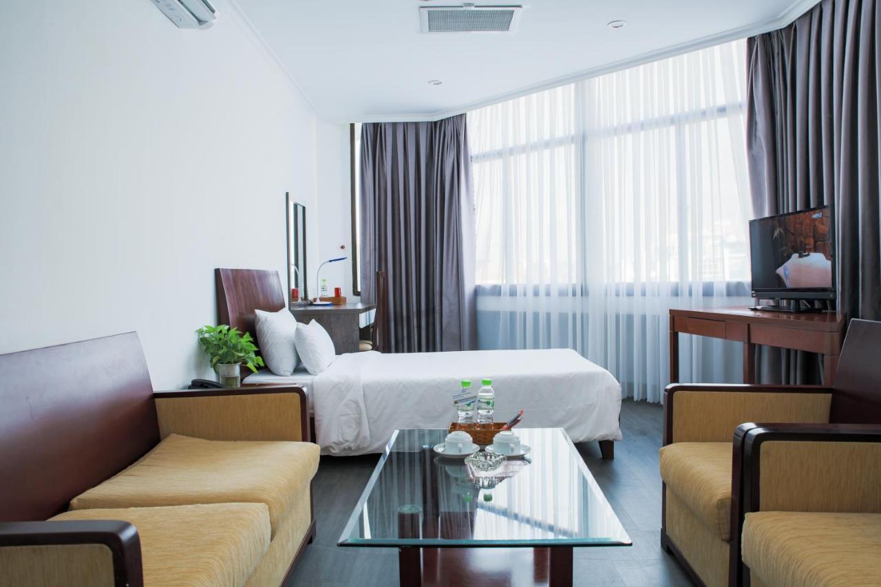 Vung Tau P&T Hotel Bagian luar foto