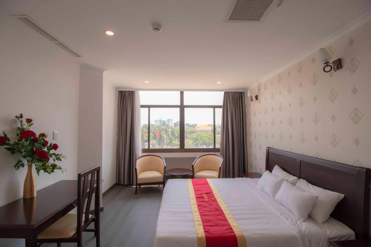 Vung Tau P&T Hotel Bagian luar foto