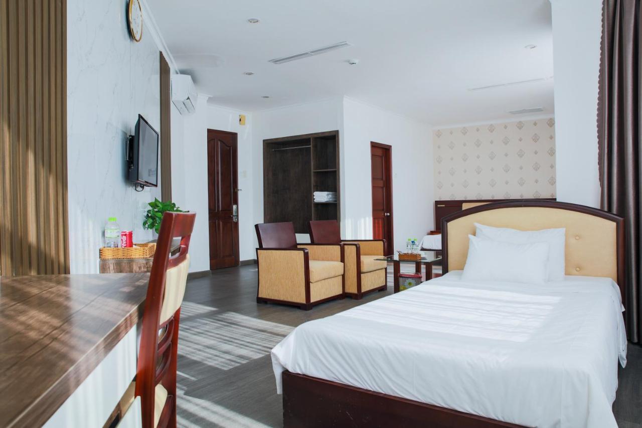 Vung Tau P&T Hotel Bagian luar foto