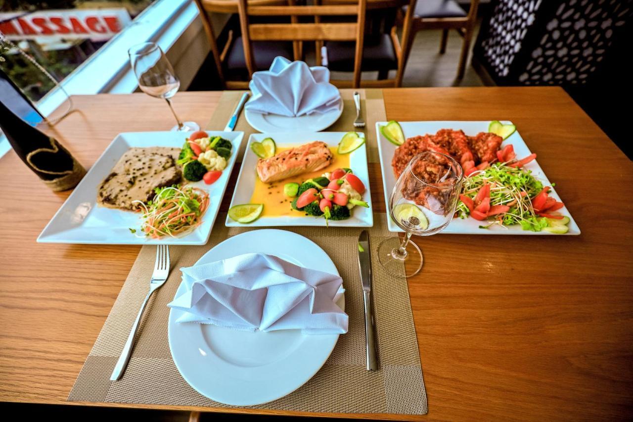 Vung Tau P&T Hotel Bagian luar foto