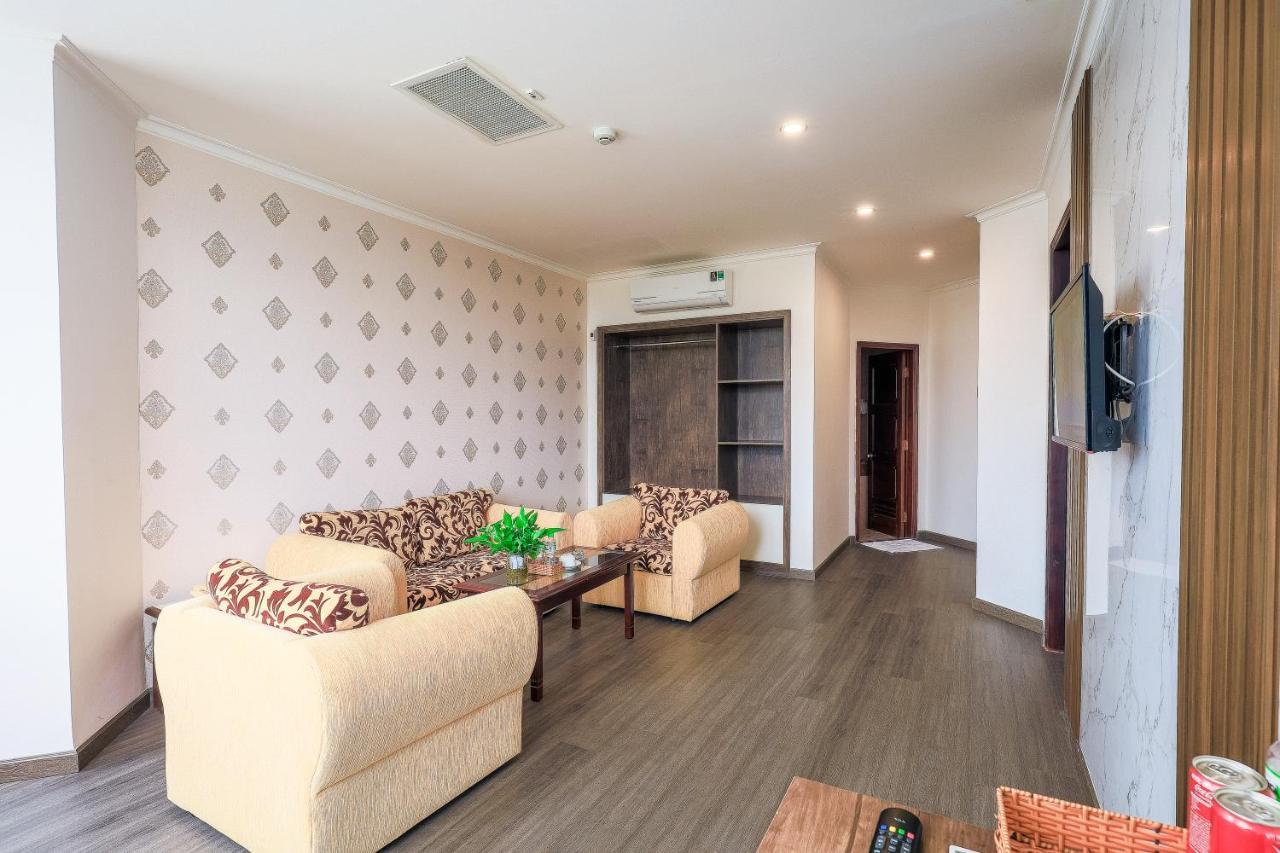 Vung Tau P&T Hotel Bagian luar foto