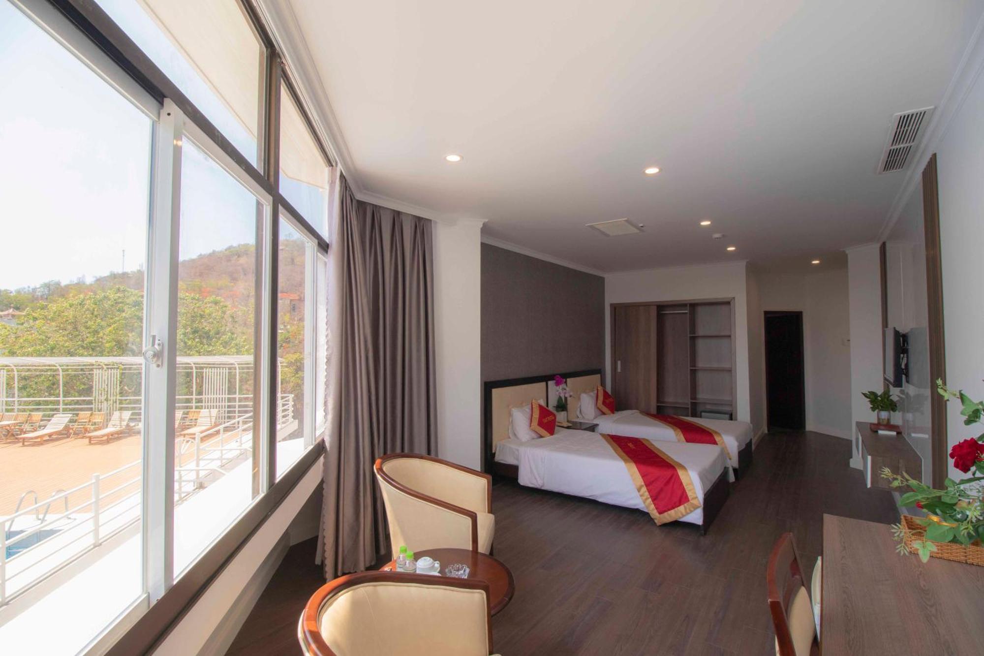 Vung Tau P&T Hotel Bagian luar foto